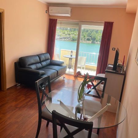 Apartments Duje Ribnica Obrovac Bagian luar foto